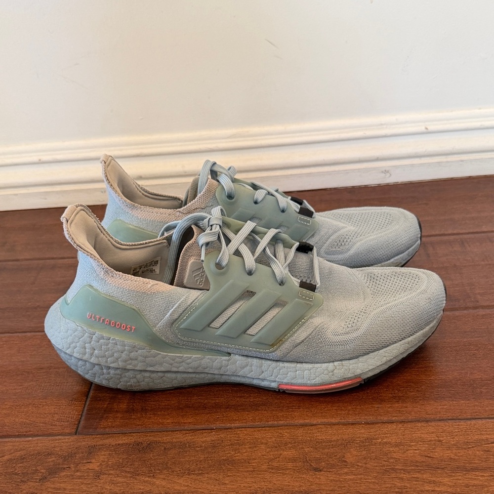 Adidas Ultraboost Light Gray Sneakers